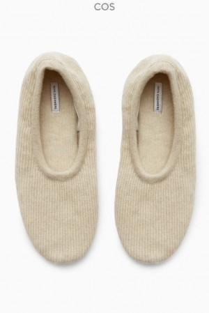 Beige COS Ribbed Cashmere Slippers Slippers | 698370-ZFH