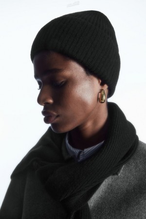 Black COS Cashmere-Blend Beanie Hats | 318659-PUY