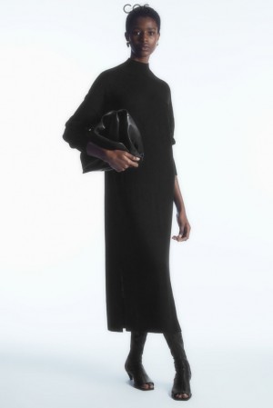 Black COS Lightweight Merino-Wool Turtleneck Dress Sweaters & Cardigans | 821507-WAK