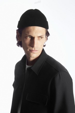 Black COS Short Merino Wool Beanie Hats | 450173-NLV