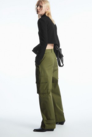 Khaki COS Wide-Leg Cargo Pants Pants | 375682-EYU