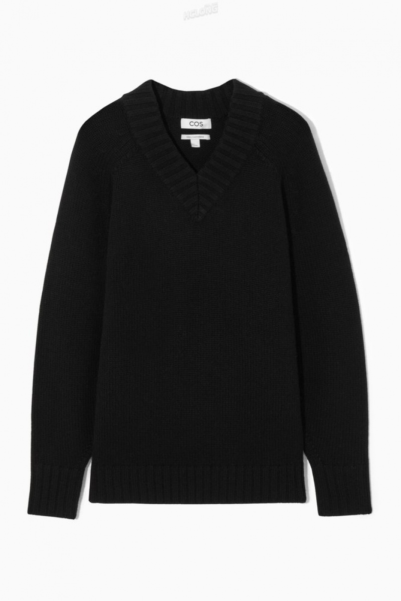 Black COS Chunky Pure Cashmere V-Neck Jumper Knitwear & Cardigans | 796241-UKB