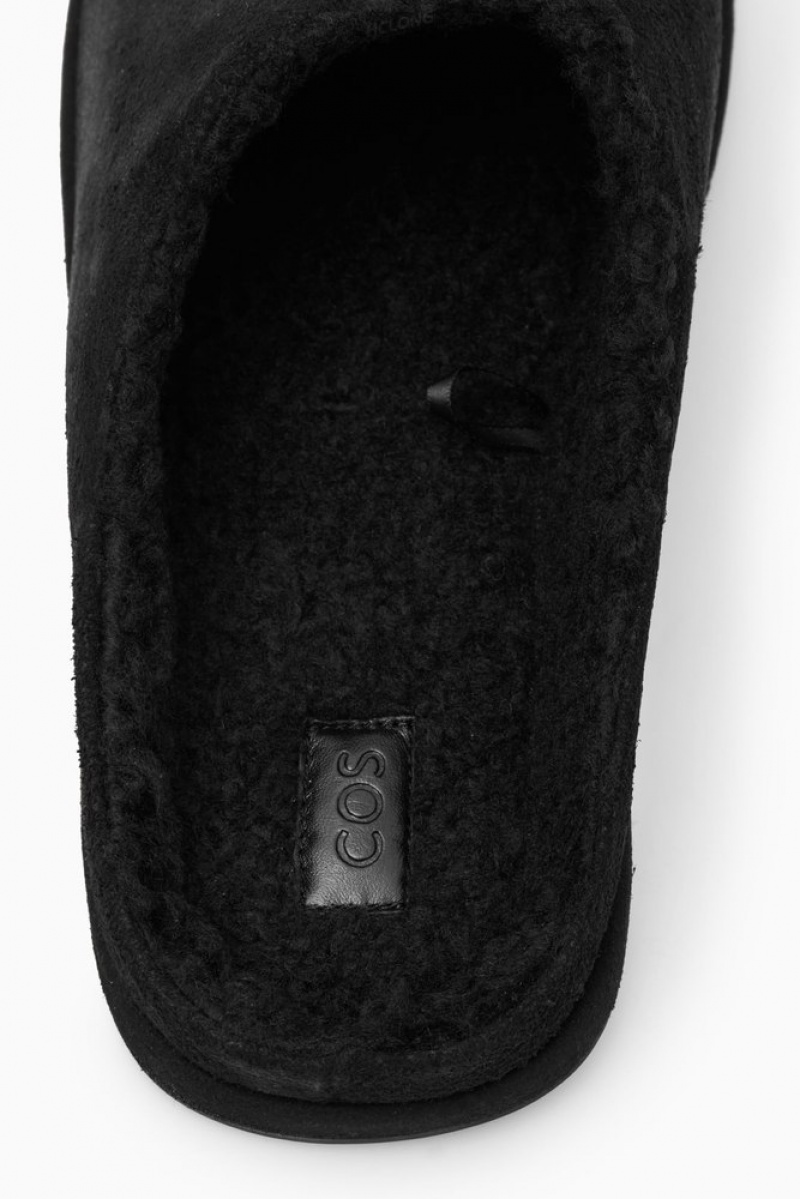 Black COS Fleece-Lined Suede Slippers Slippers | 137652-VEC