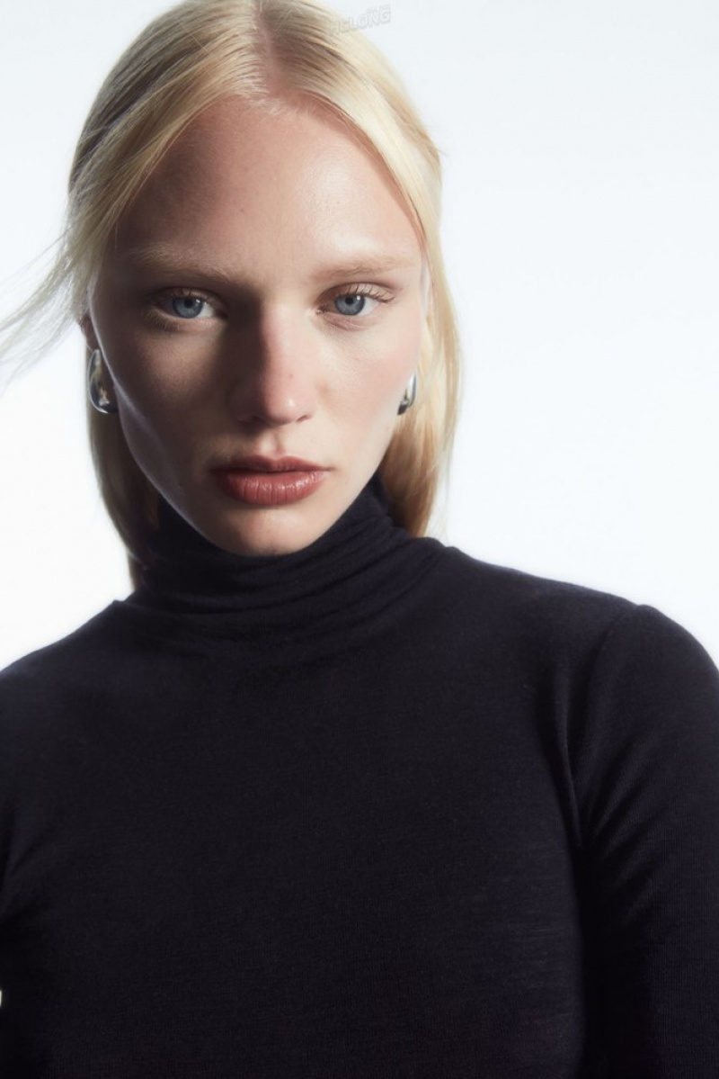 Black COS Merino Wool Turtleneck Top Tops | 947301-RUA