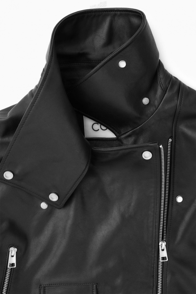 Black COS Oversized Cropped Leather Biker Jacket Coats & Jackets | 329871-VWM