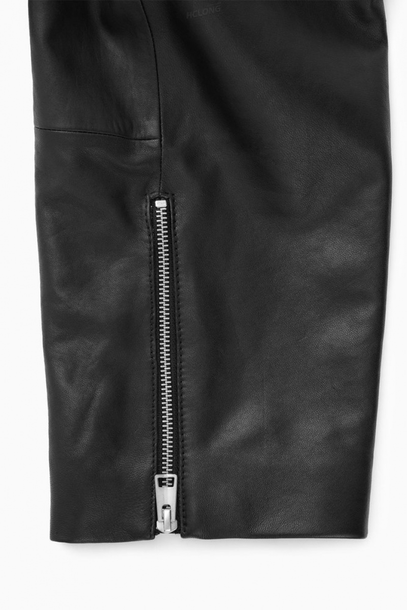 Black COS Oversized Cropped Leather Biker Jacket Coats & Jackets | 329871-VWM