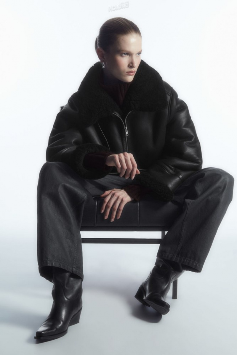 Black COS Oversized Reversible Shearling Jacket Coats & Jackets | 321985-TZD