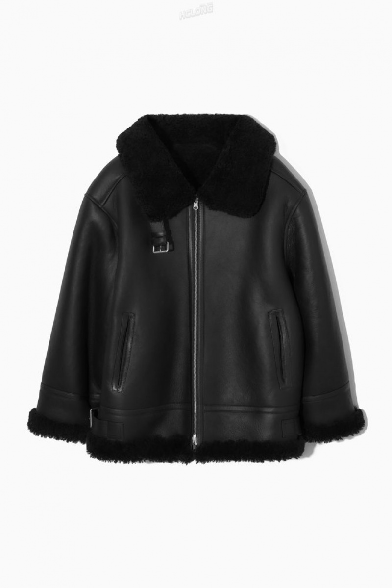 Black COS Oversized Reversible Shearling Jacket Coats & Jackets | 321985-TZD