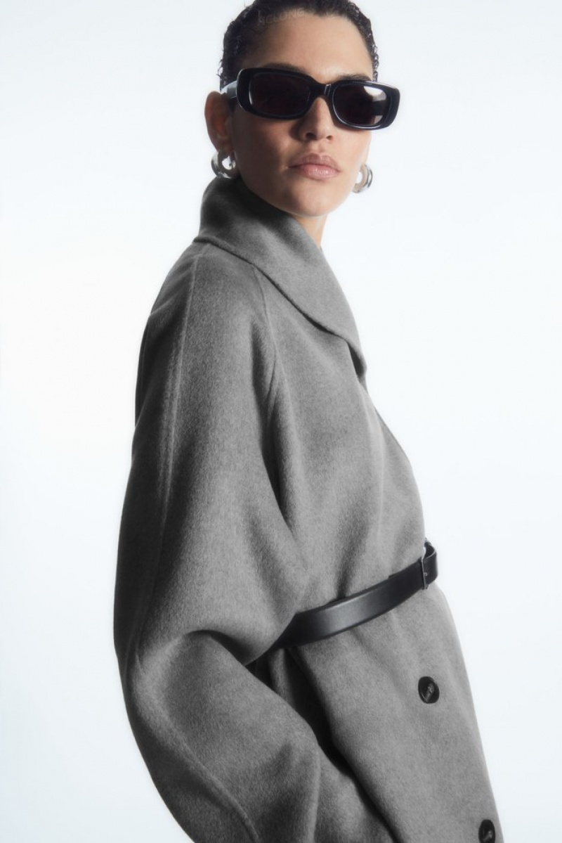 Black COS Oversized Shawl-Collar Wool Jacket Coats & Jackets | 374056-ZPL