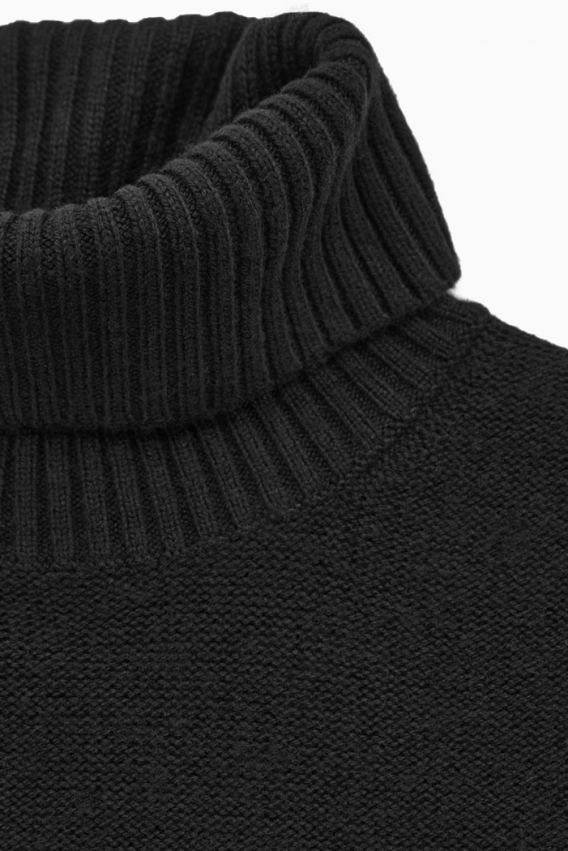 Black COS Oversized Wool Roll-Neck Jumper Knitwear & Cardigans | 794652-URF