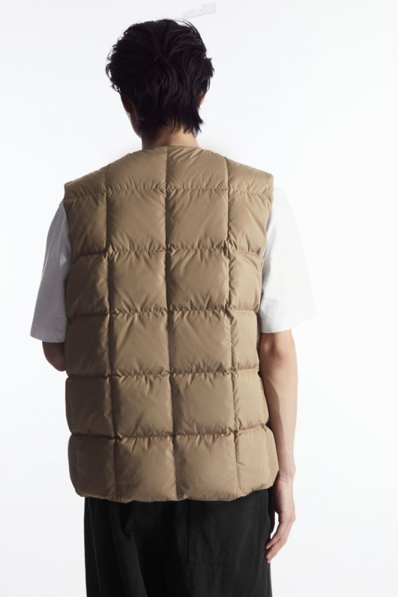 Black COS Quilted Padded Liner Vest Coats & Jackets | 957318-SVU