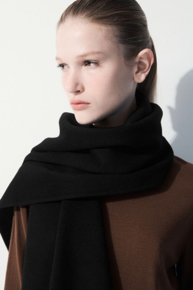 Black COS The Double-Faced Wool Scarf Scarves | 123670-LSO