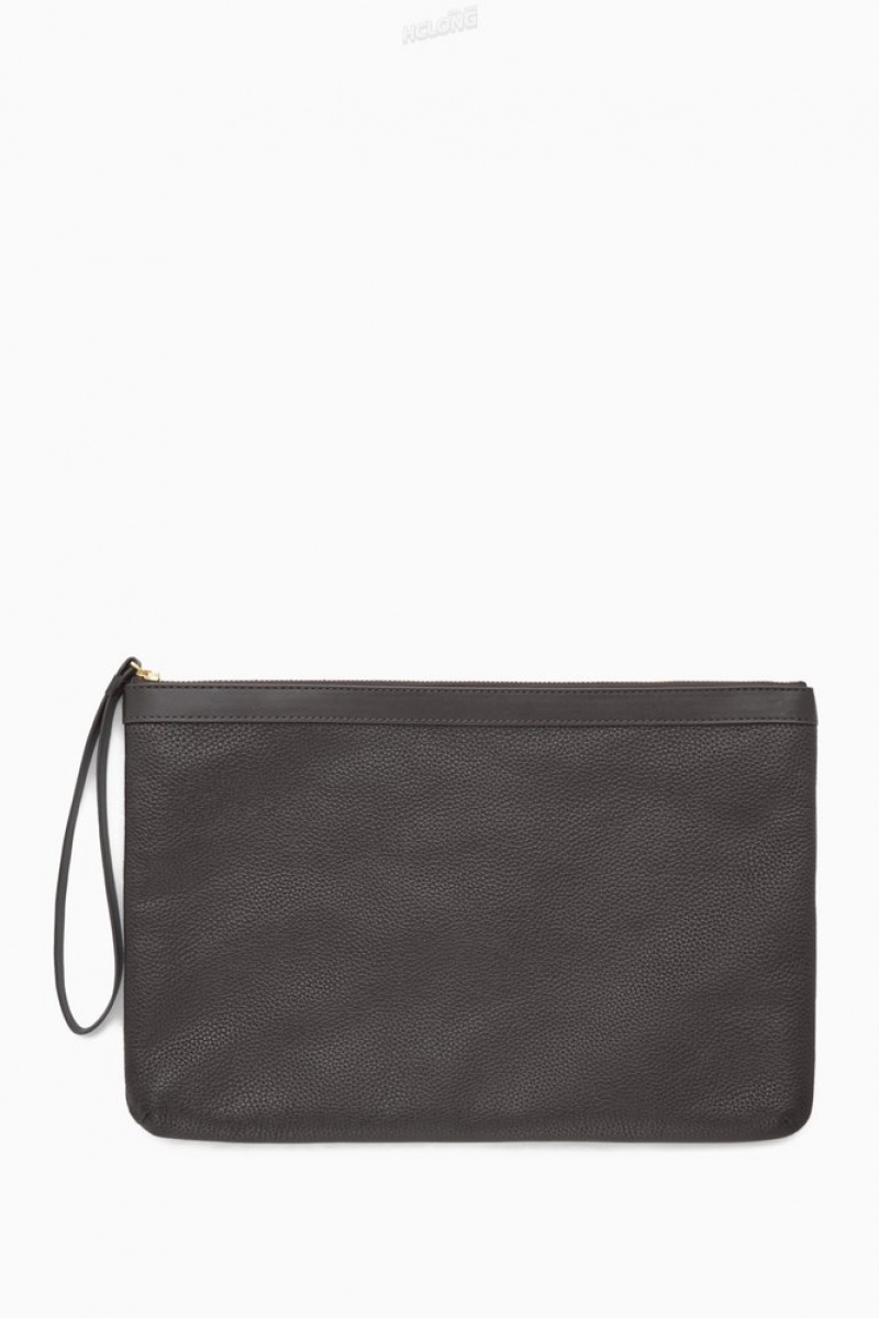 Black COS Zipped Folio Pouch - Grained Leather Bags & Wallets | 356470-XVS