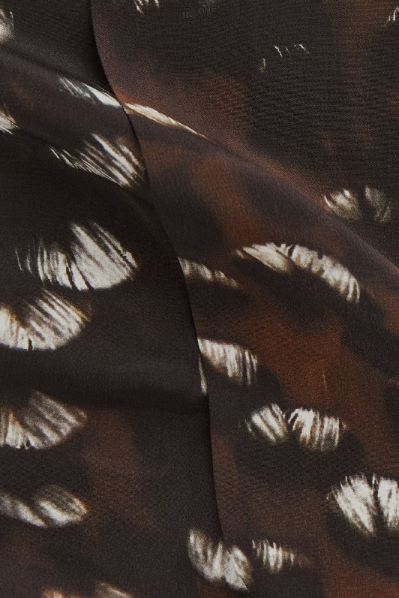 Black / Feather Print COS The Pure Silk Scarf Scarves | 761854-WYT