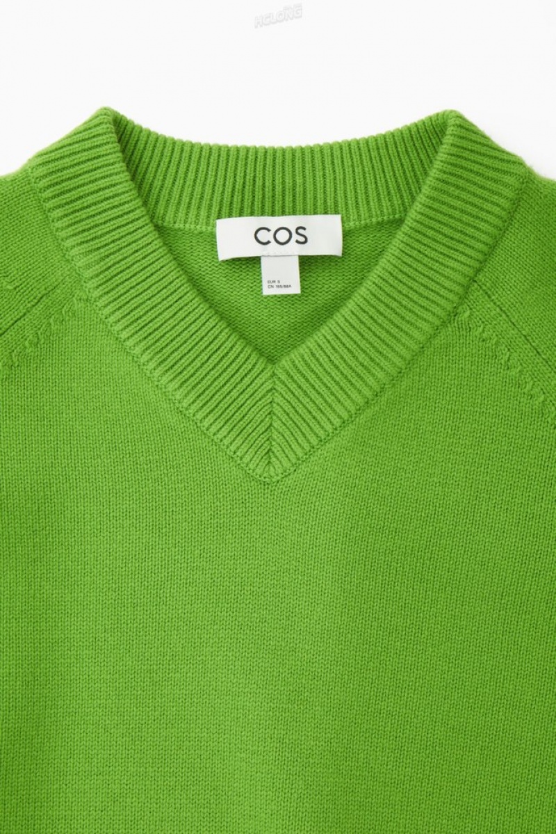 Green COS Cropped V-Neck Wool Jumper Knitwear & Cardigans | 375894-KPT