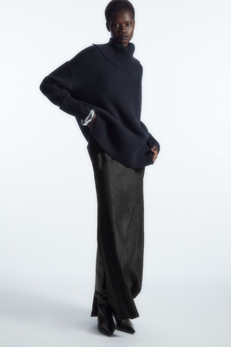 Navy COS Oversized Pure Cashmere Roll-Neck Jumper Sweaters & Cardigans | 235061-RDZ