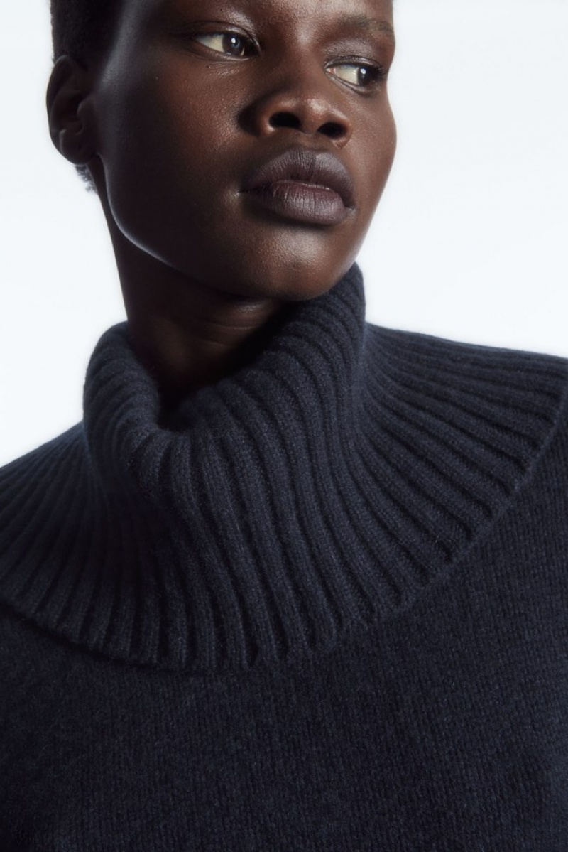 Navy COS Oversized Pure Cashmere Roll-Neck Jumper Sweaters & Cardigans | 235061-RDZ