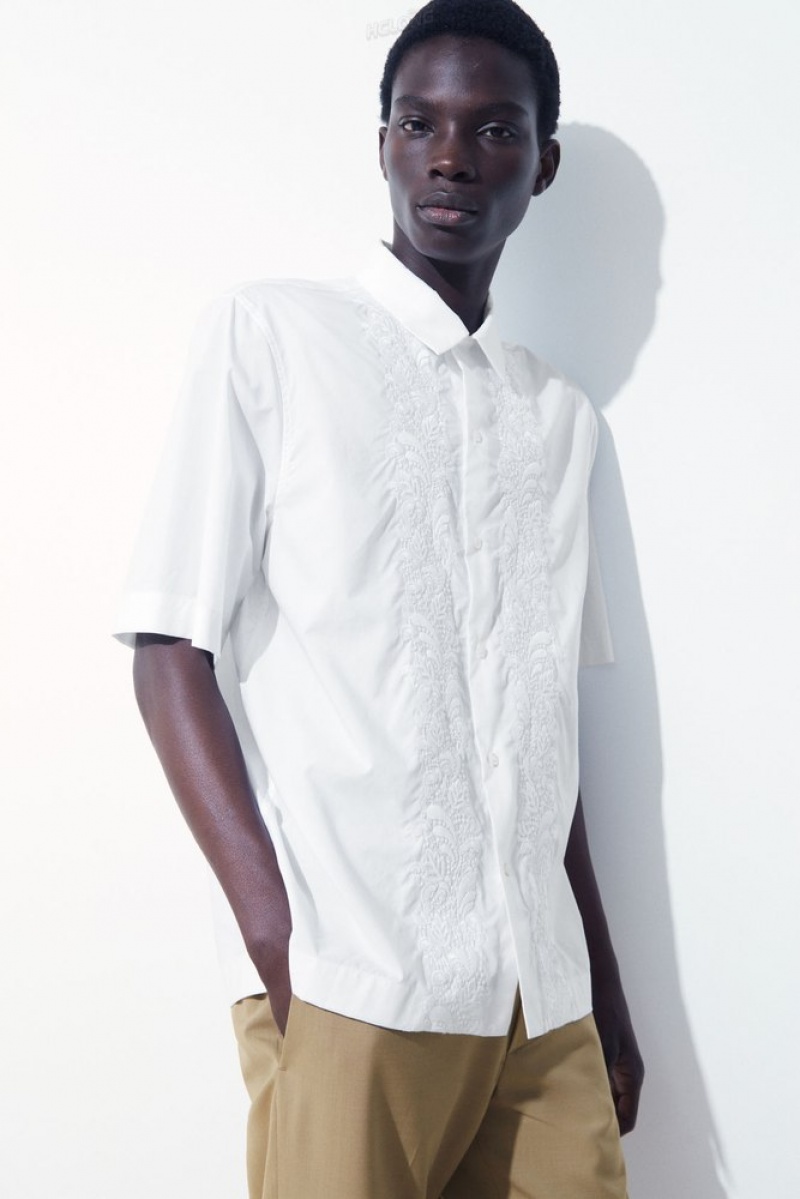 White COS The Embroidered Short-Sleeved Shirt Shirts | 823170-GSB