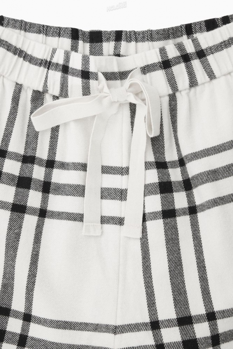 White / Black / Checked COS Checked Flannel Pajama Set Loungewear | 062518-BKA